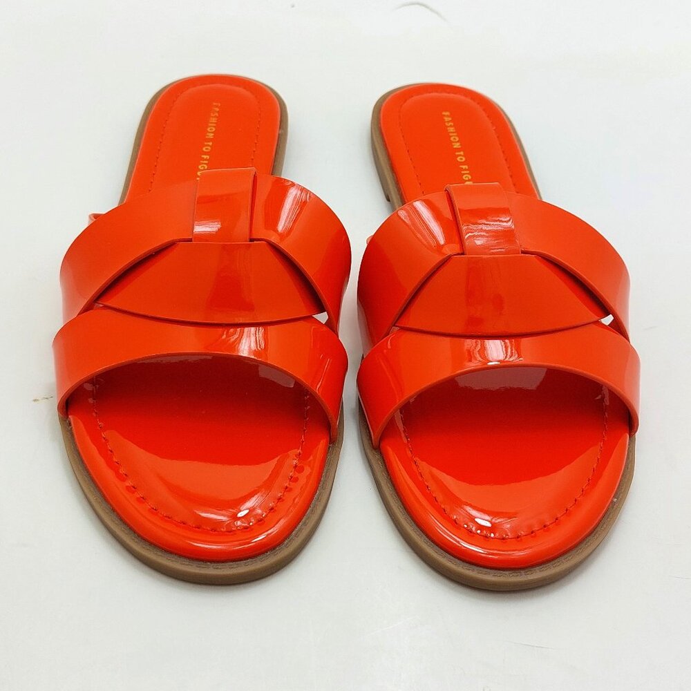 Fashion To Figure Women Tiana Flat Sandal - Wide Width Slide Sandals - Size 7.0